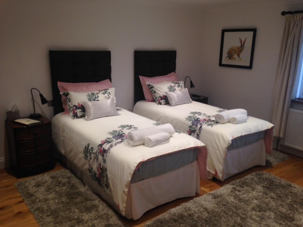 Cherry Tree Guesthouse Bradford-On-Avon Стая снимка